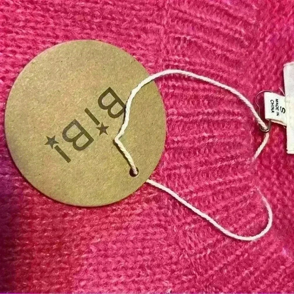 New with Tags Bibi sweater - Picture 4 of 9